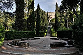 Tivoli - Villa d'Este, rotonda dei cipresso. 